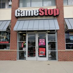 Gamestop - Outside. Storefront.