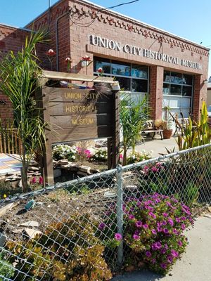 Union City Farmers' Market by null