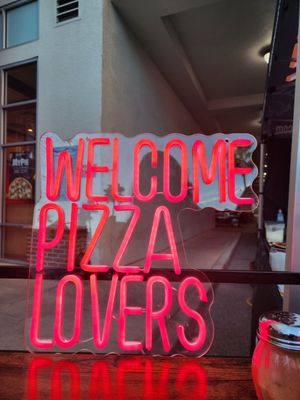 NONA STREET PIZZA by null