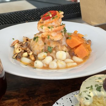 Celeste - Peruvian Near Me - Somerville, Massachusetts