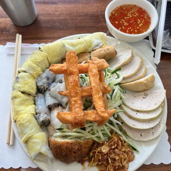 Banh Cuon Thanh Tri - Đặc Biệt Thập Cẩm - Vietnamese Near Me - Westminster, California Banh Cuon Thanh Tri - Đặc Biệt Thập Cẩm - Vietnamese Near Me - Westminster, California