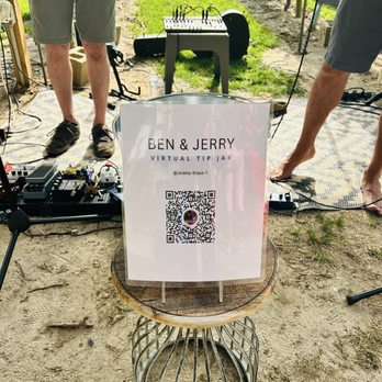 Loughlin Vineyard - Live music - Wineries Near Me - Sayville, New York Loughlin Vineyard - Live music - Wineries Near Me - Sayville, New York