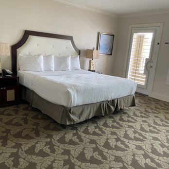 Best Western Plus Island Palms Hotel & Marina - August 2021: Casa Del Mar Building, marina view. - San Diego, CA