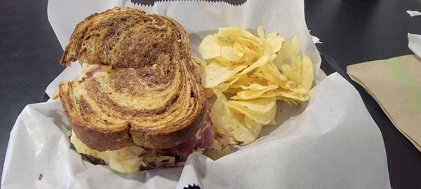 Al’s Woody’s Diner by null