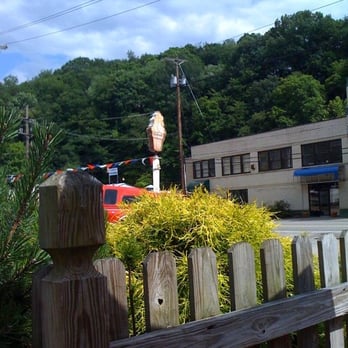 Custard's First Stand - The little sign on Camp Horne Rd. - Ice Cream & Frozen Yogurt Near Me - Pittsburgh, Pennsylvania