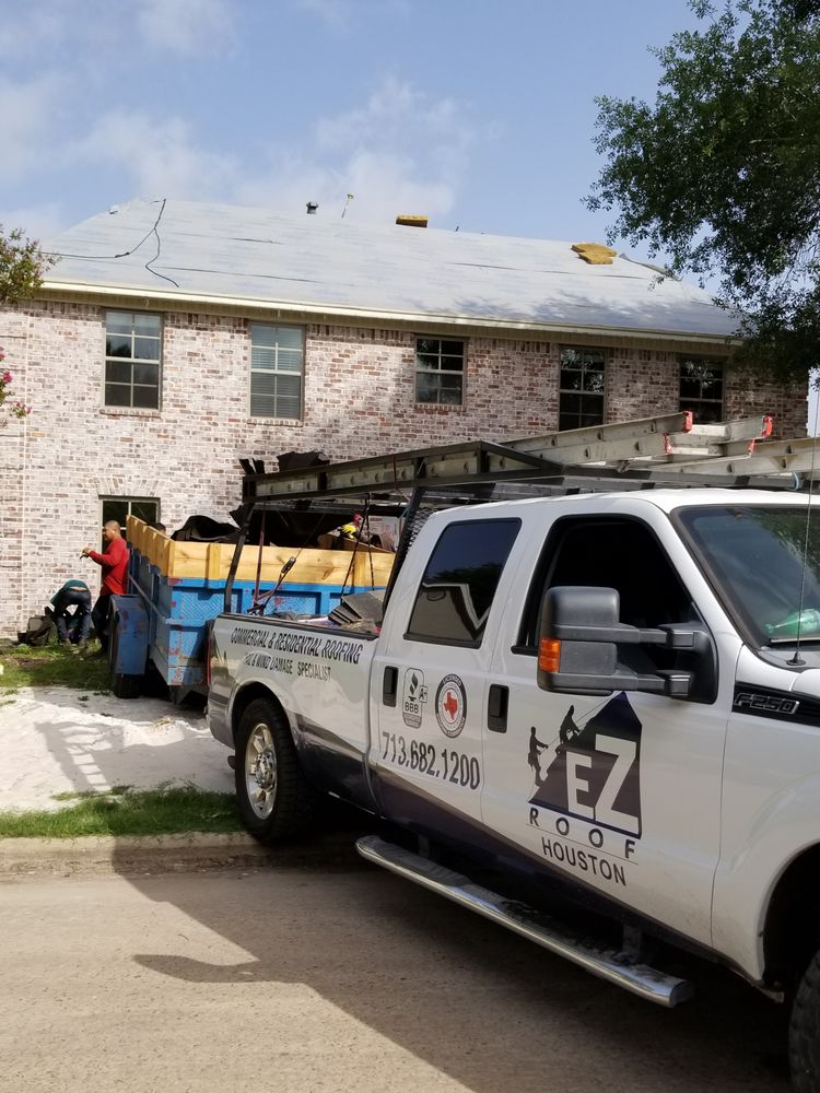 Slide of EZ Roof and Construction