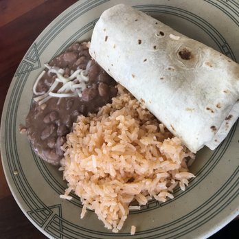 Cocina Michoacana - kids' bean and cheese burrito - Mexican Near Me - Oakdale, California