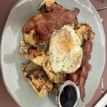 Cafe Mong - Savory French toast 4/5 - Breakfast & Brunch Near Me - Las Vegas, Nevada
