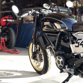 Pro Italia - Motorcycle Dealers Near Me - Glendale, California
