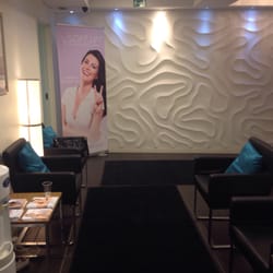 Klinik Estetik - Seating area