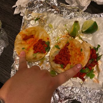 Tacos Laguna - Look how little this portion is - Tacos Near Me - Houston, Texas Tacos Laguna - Look how little this portion is - Tacos Near Me - Houston, Texas