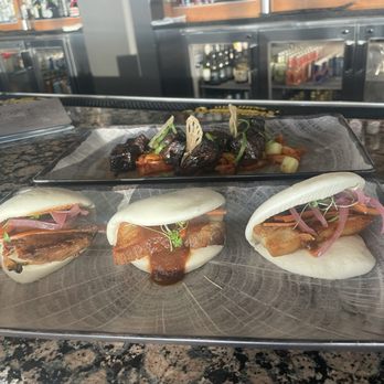 Peaks Lounge - Bao buns with Pork Belly - Lounges Near Me - Denver, Colorado