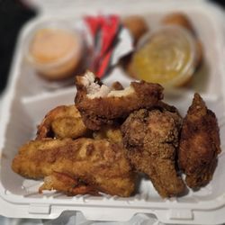 Frye’s Famous Crab Cake - Ultimate feast