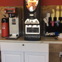 Daylight Donuts - Self serve coffee