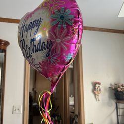 Brecksville Florist, Gifts, & Flower Delivery - Birthday balloon