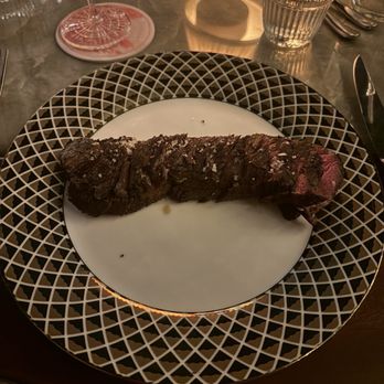 Sunny's Steakhouse - Hangar Steak - Cocktail Bars Near Me - Miami, Florida