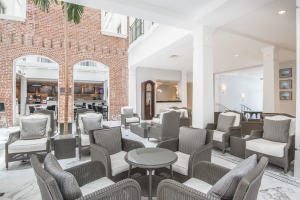 The Tremont House, Galveston, a Tribute Portfolio Hotel by null