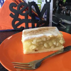 Kyabram Bakery - Apple slice