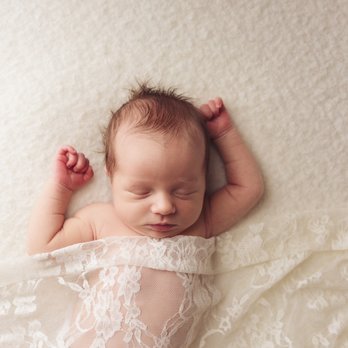 April Stout Photography - Newborn session - Session Photography Near Me - Chouteau, Oklahoma