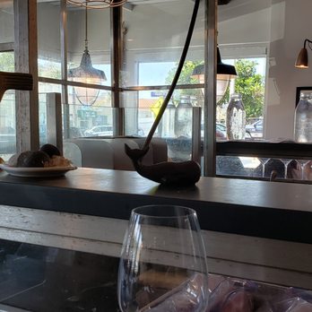 Fishing With Dynamite - Small place! - Seafood Near Me - Manhattan Beach, California