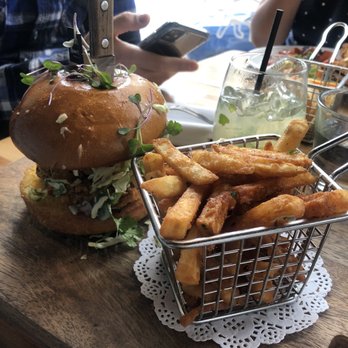 Lapisara Eatery - Breakfast & Brunch Near Me - San Francisco, California