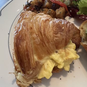 GATSBY - Stuffed Croissant - Cocktail Bars Near Me - Washington, DC, District of Columbia