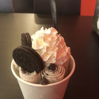 Frozen Rolled Icecream - Ice Cream & Frozen Yogurt Near Me - Philadelphia, Pennsylvania