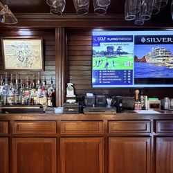 Bar Area!!