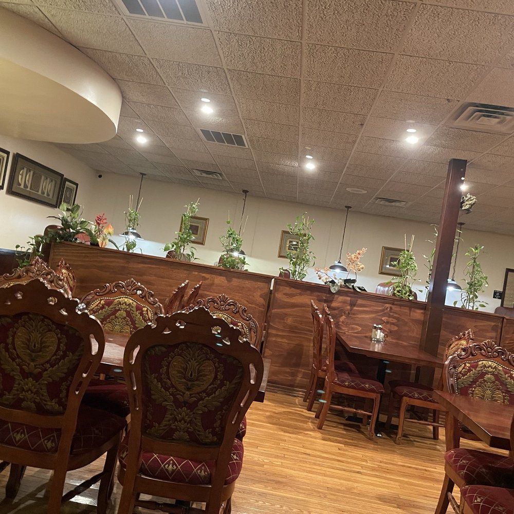 Ma T 888 China Bistro - Inside - Chinese Near Me - Evansville, Indiana