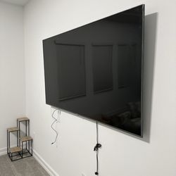 The Right Way Labor & Relocation - 75in tv