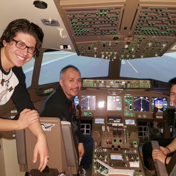 uFly Simulator - Flight Instruction Near Me - Mississauga, Ontario