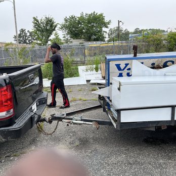 Jay's Junks Removal Hauling - Freezer removal - Junk Removal & Hauling Near Me - Myrtle Beach, South Carolina Jay's Junks Removal Hauling - Freezer removal - Junk Removal & Hauling Near Me - Myrtle Beach, South Carolina
