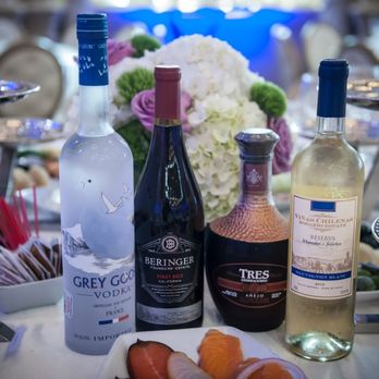 Renaissance Banquet - Aleksandr Otrovskiy Photography - Party & Event Planning Near Me - Glendale, California