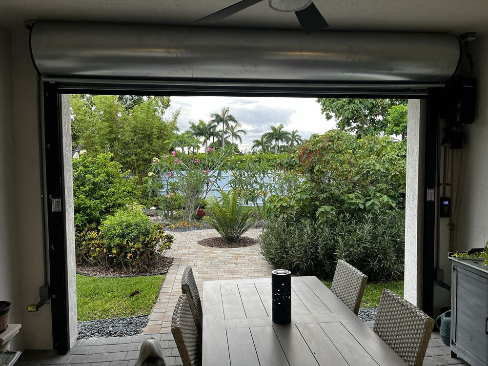 Florida Garage Door - Garage Door Contractor in Hialeah, FL