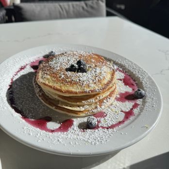 Shorebird - Lemon Ricotta Pancakes - Must Try - Breakfast & Brunch Near Me - Sedona, Arizona