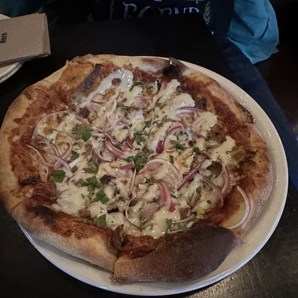 High Mountain Brewing Company - Bbq pizza - Canadian (New) Near Me - Whistler, British Columbia High Mountain Brewing Company - Bbq pizza - Canadian (New) Near Me - Whistler, British Columbia