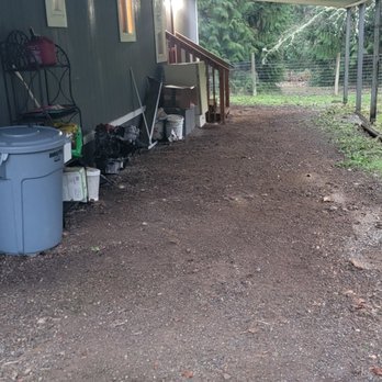 Holeshot Junk Removal - Junk Removal & Hauling Near Me Holeshot Junk Removal - Junk Removal & Hauling Near Me