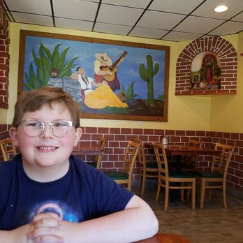 El Azteca Mexican Restaurant - Mexican Near Me - Middletown, New York