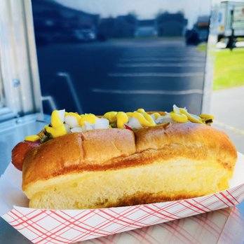 Flashback Franks - Old School - Food Trucks Near Me Flashback Franks - Old School - Food Trucks Near Me