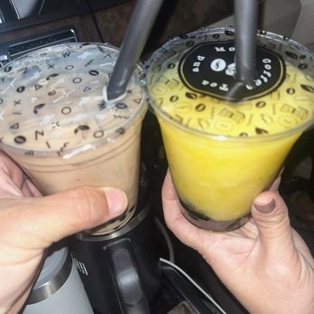 Honey Leaf Boba - Milk tea with boba and Pineapple smoothie with boba - Tea Rooms Near Me - Yuma, Arizona