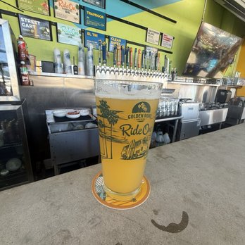 Golden Road Brewing - 10 hop hazy IPA - New American Near Me - Anaheim, California