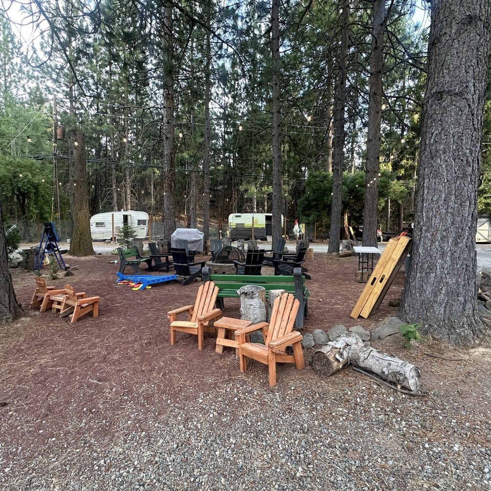 Trailer Lane Campground - Gathering center Ruth fire pit and games - RV Parks Near Me - Weed, California Trailer Lane Campground - Gathering center Ruth fire pit and games - RV Parks Near Me - Weed, California