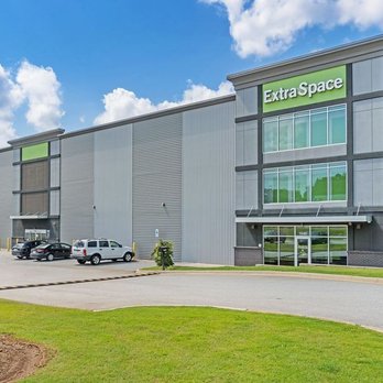 Extra Space Storage - Alternate Beauty Image - Extra Space Storage at 1640 John B White Sr Blvd, Spartanburg, SC 29301 - Self Storage Near Me - Spartanburg, South Carolina