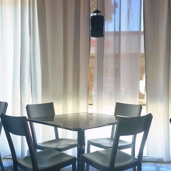 Ba Mien Bistro - The dinning area is small..but quaint and just perfect. . - Vietnamese Near Me - Houston, Texas