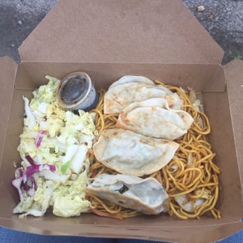 Moyzilla - Veggie dumpling box with garlic noodles and Asian slaw - Food Trucks Near Me Moyzilla - Veggie dumpling box with garlic noodles and Asian slaw - Food Trucks Near Me