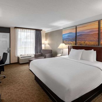 Best Western Columbia - Guest room - Hotels Near Me - Columbia, Kentucky Best Western Columbia - Guest room - Hotels Near Me - Columbia, Kentucky