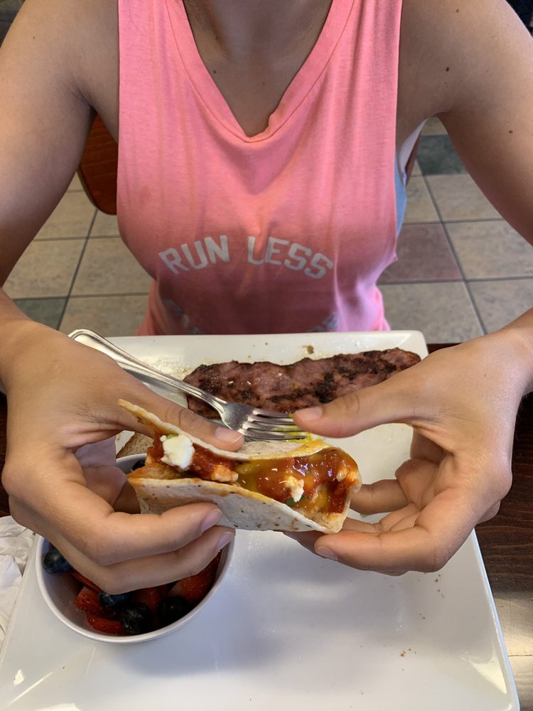 SMALL VILLAGE CAFE 25 Photos & 32 Reviews Cafes 302 Midland Ave