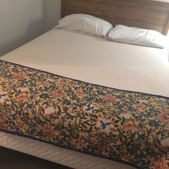 Hill Country Inn - Bed - Hotels Near Me - San Saba, Texas Hill Country Inn - Bed - Hotels Near Me - San Saba, Texas