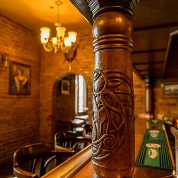 Hurley's Irish Pub - Irish Pub Near Me - Montreal, Quebec