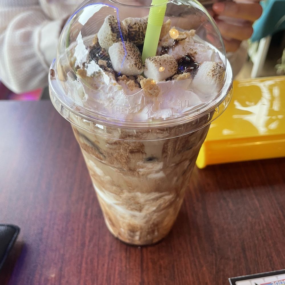 Common Grounds Bistro - s'mores cold brew - Coffee & Tea Near Me - Waterbury, Connecticut Common Grounds Bistro - s'mores cold brew - Coffee & Tea Near Me - Waterbury, Connecticut